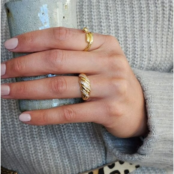 Size 7 Womens Gold Plated Zircon Dome Twisted Ring - Picture 11 of 14